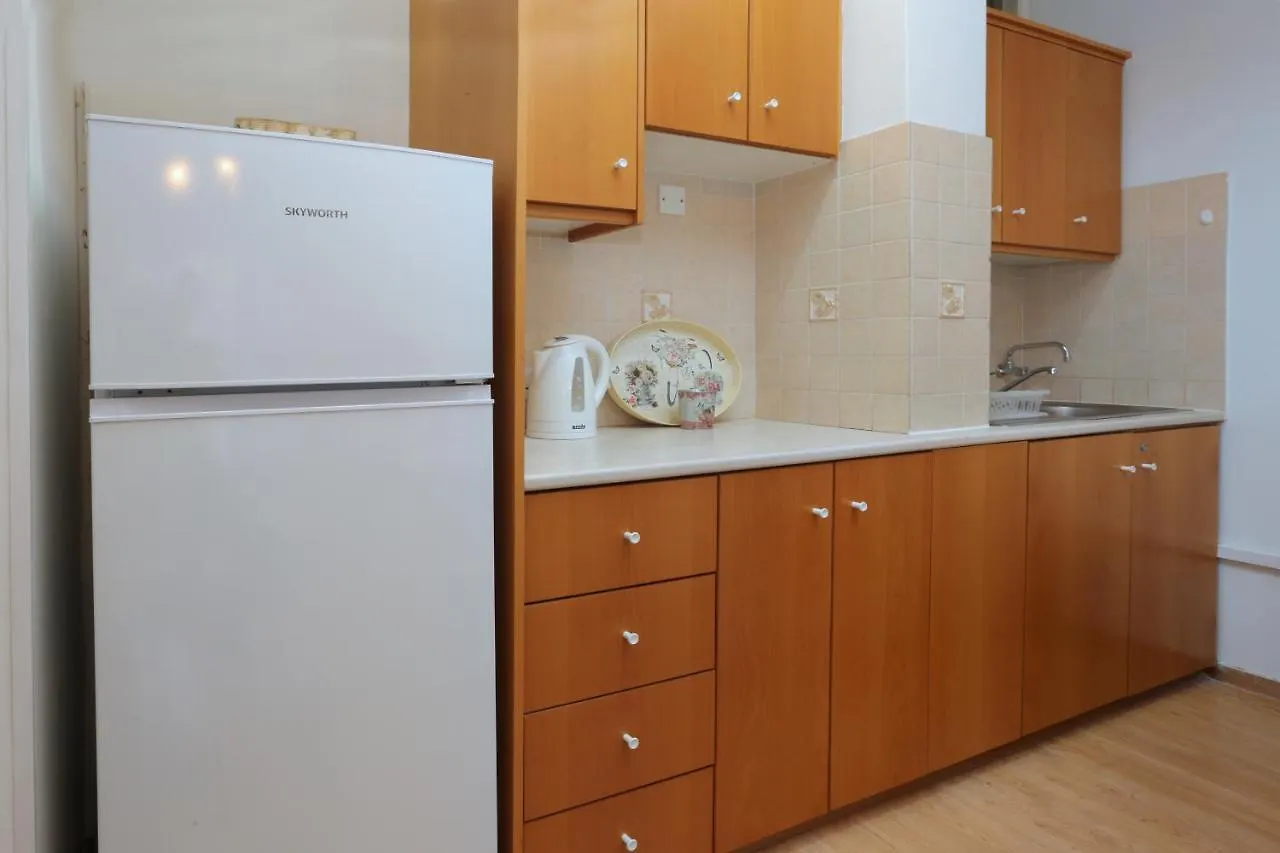 Cozy Holiday Apartment In Larnaca Near Foinikoudes Cyprus